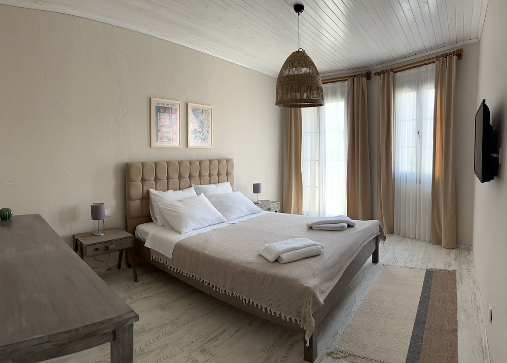La Luna Boutique Hotel Alacati Reisdere — 4-Star Luxury Hotel in Cesme, Turkey