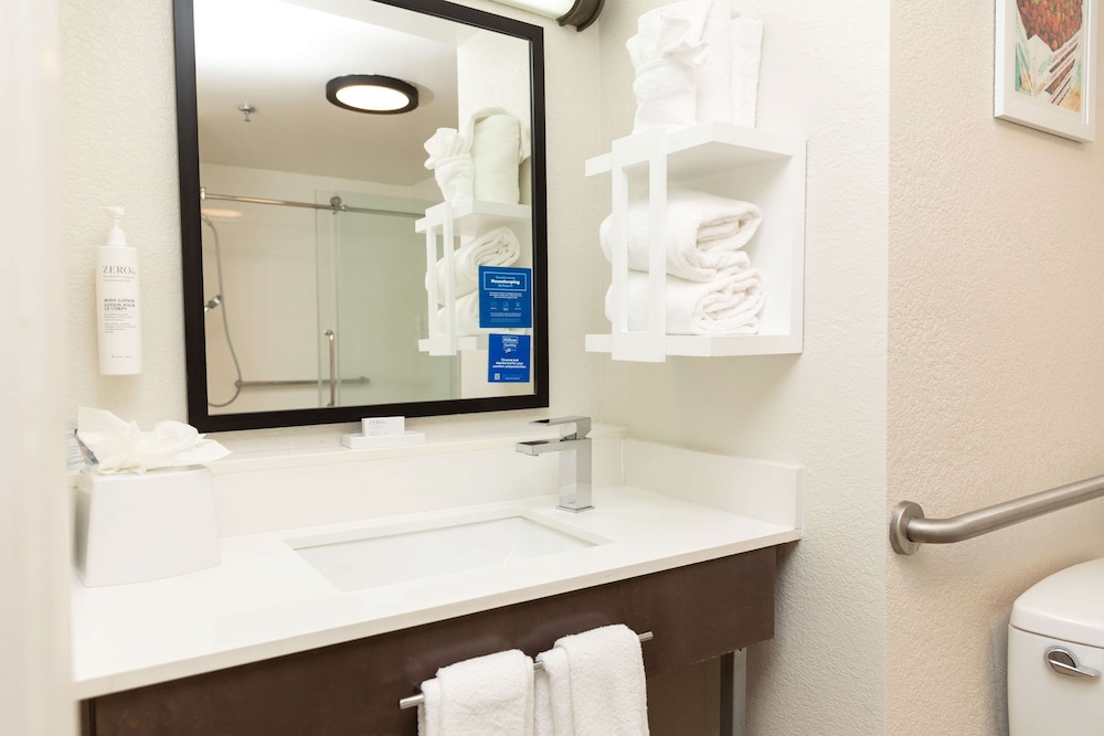 Hampton Inn Hammond - photo 37