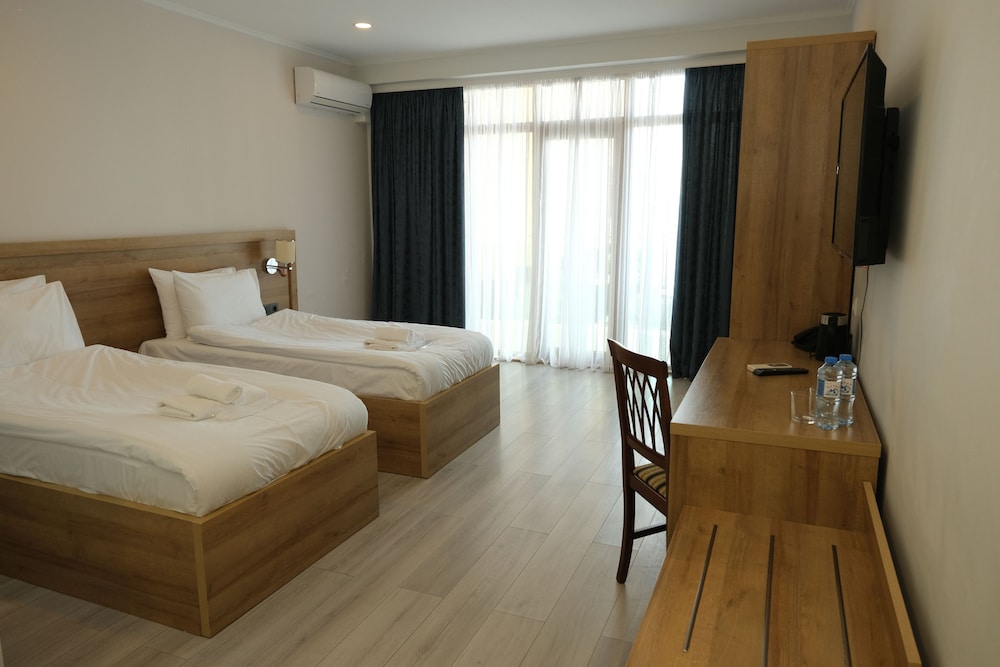 Aqua Batumi Hotel & Apartments