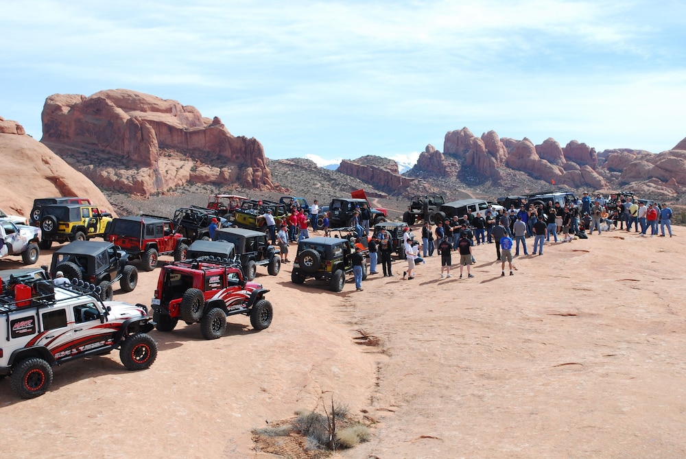 Holiday Inn Express & Suites Moab by IHG - photo 78