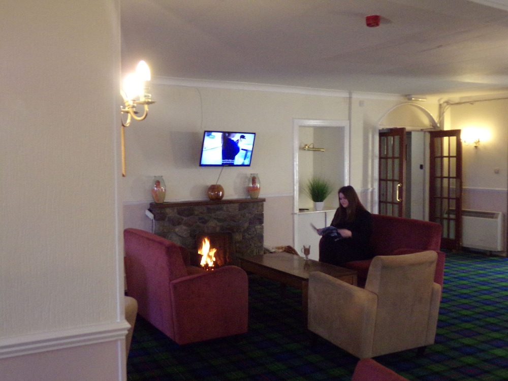 Caledonian Hotel — Ullapool — photo 4