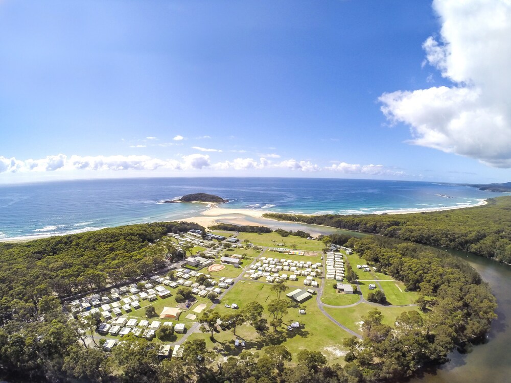 Holiday Haven Lake Tabourie - carbon neutral hotel in Ulladulla