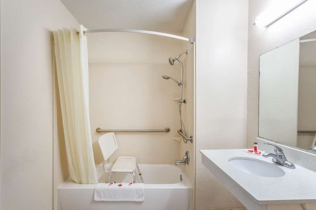 Super 8 by Wyndham Abingdon VA - photo 20