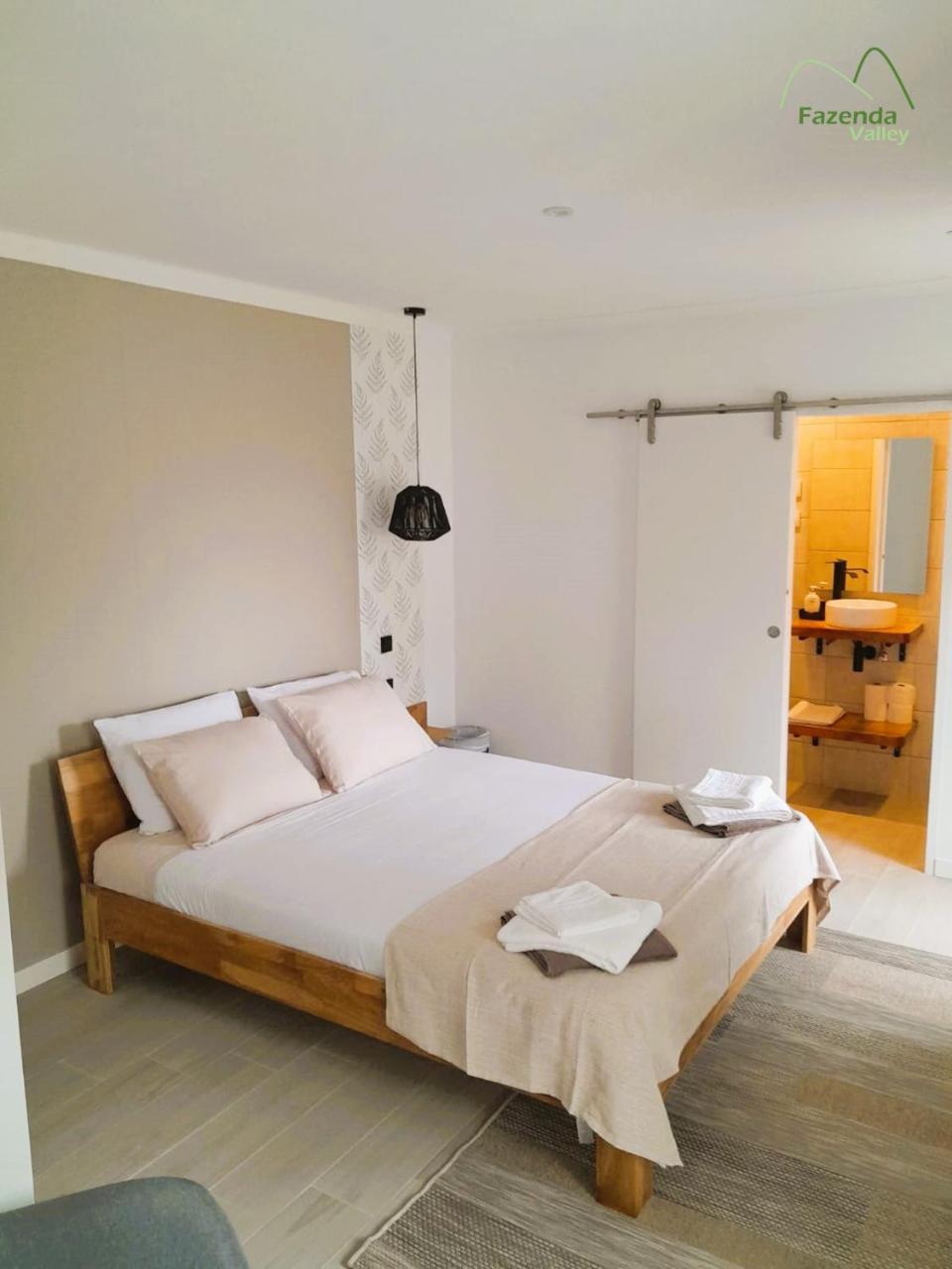 Fazenda Valley — hotel near Flores Airport
