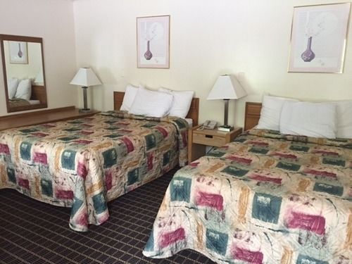 Royal Inn Victor - photo 26