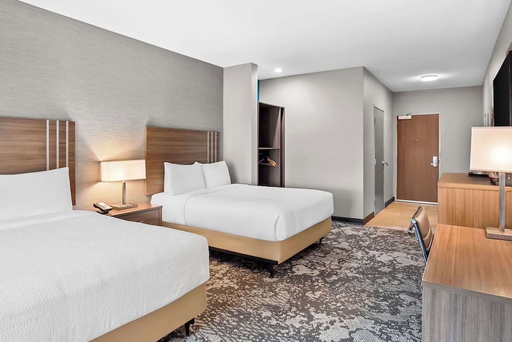 Best Western San Bernardino Hotel - photo 9