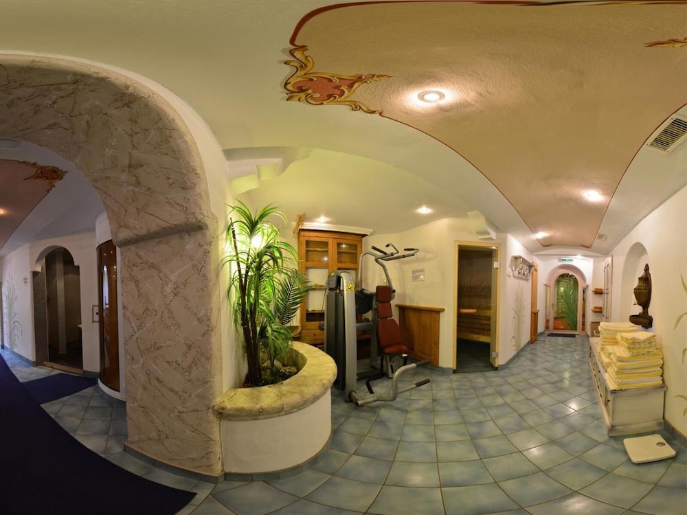 Hotel Edelweiss - last minute hotel in Unknown City