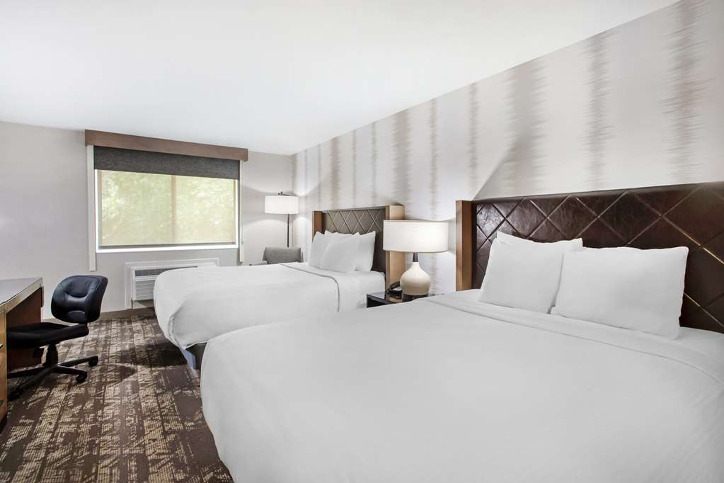 Best Western Holiday Hills - photo 15
