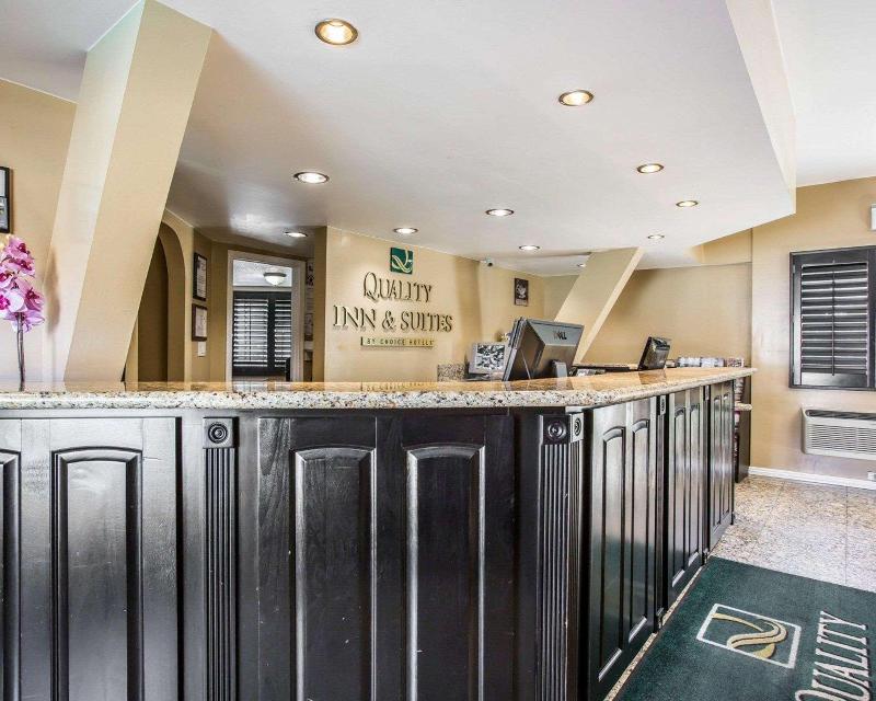 Quality Inn & Suites Thousand Oaks - photo 11