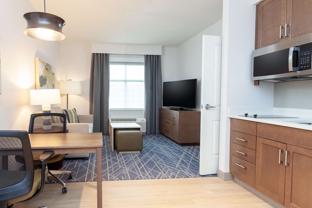 Homewood Suites by Hilton Broomfield Boulder - photo 17