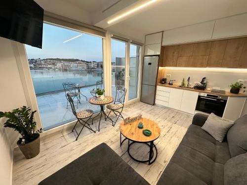Utopia View — 4-Star Luxury Hotel in Mytilene, Greece