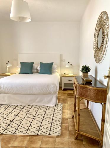 Apartamento Casa Cristina — 4-Star Luxury Hotel in Puerto Del Carmen, Spain