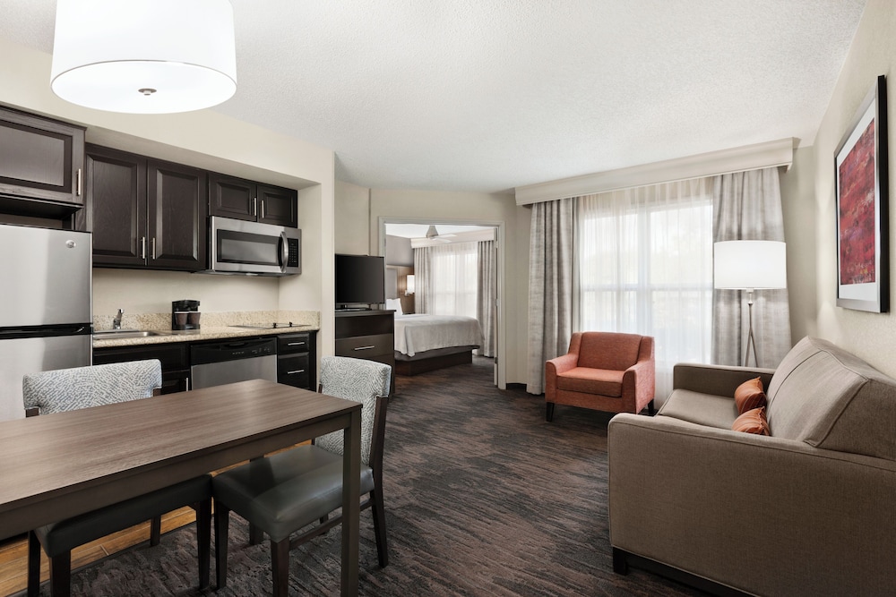 Addison Suites - photo 12