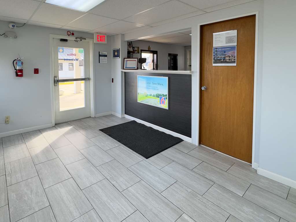 Motel 6 Dyersburg TN - photo 4