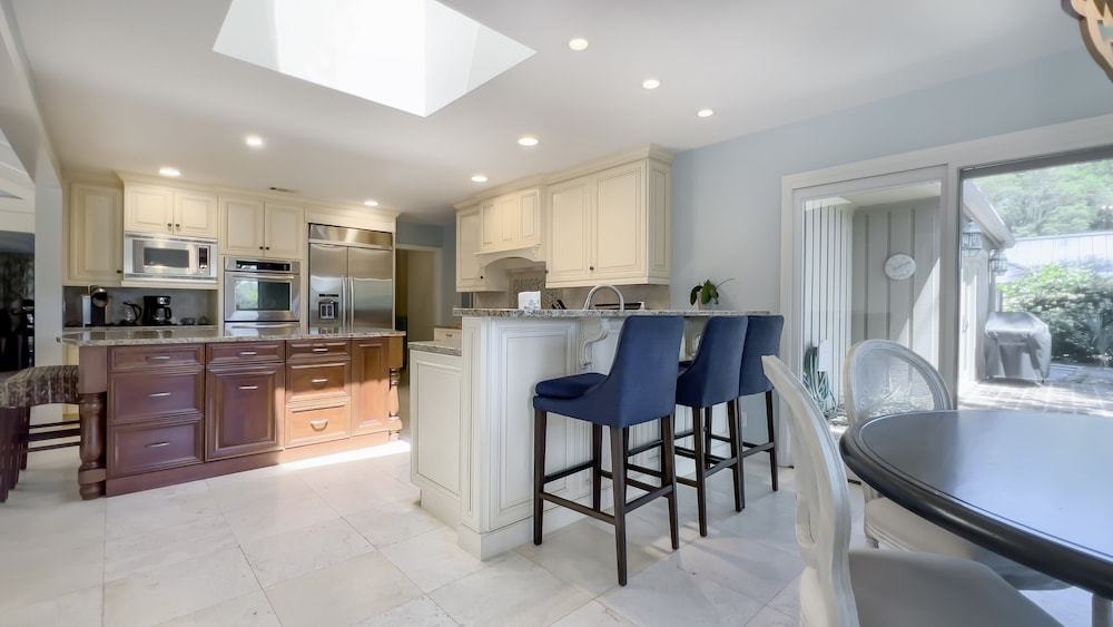 8 North Calibogue Cay Rd at The Sea Pines Resort - photo 10