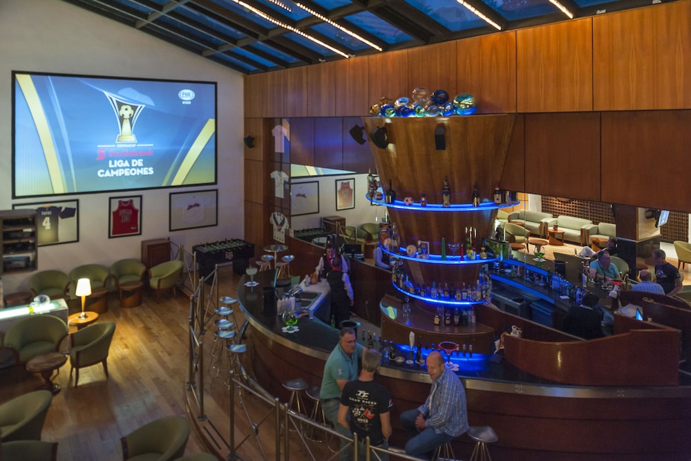 Sports bar