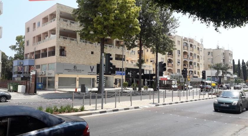 Chrysanthos Boutique Apartments