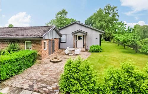 Lovely Home In Farhult With Kitchen — 4-Star Luxury Hotel in Jonstorp, Sweden