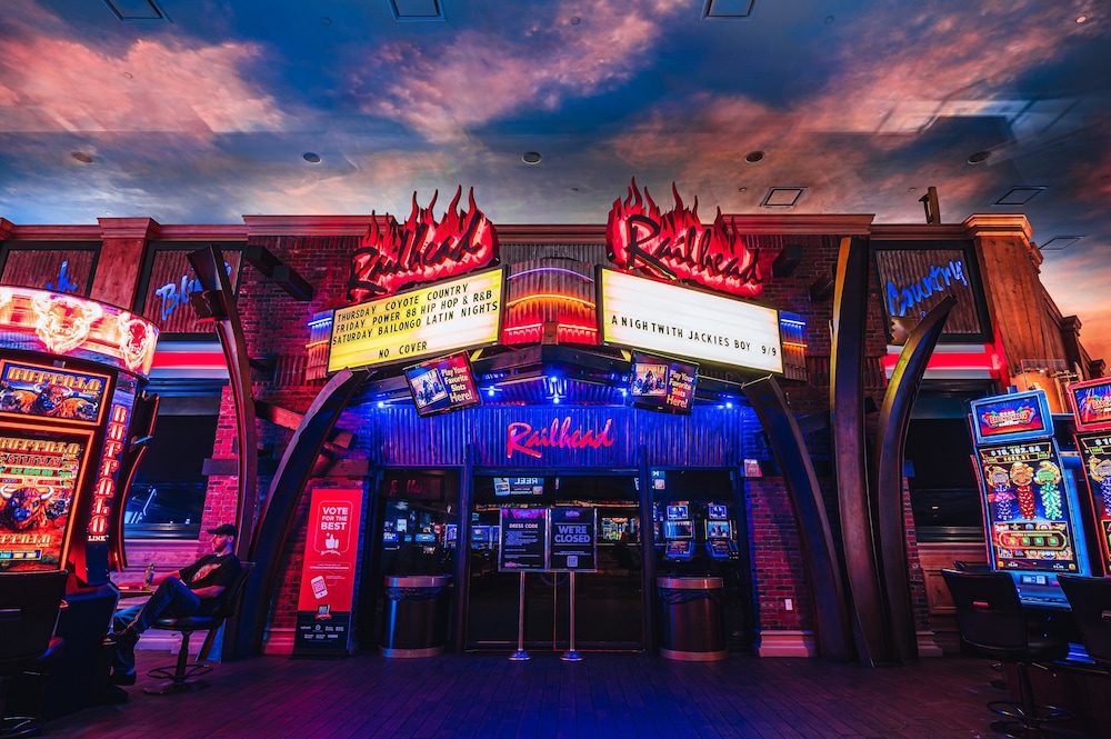 Boulder Station Hotel and Casino - photo 36