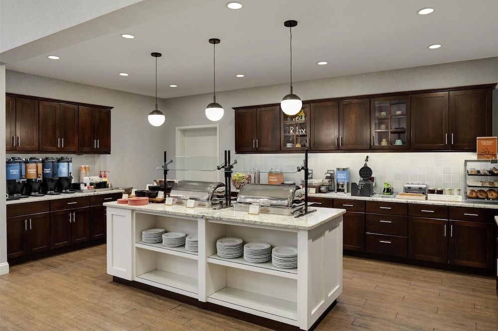 Homewood Suites by Hilton Burlington - photo 31