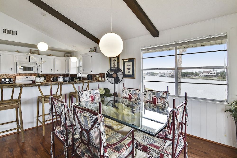 4513pragerjbnh Prager Bay View - photo 4