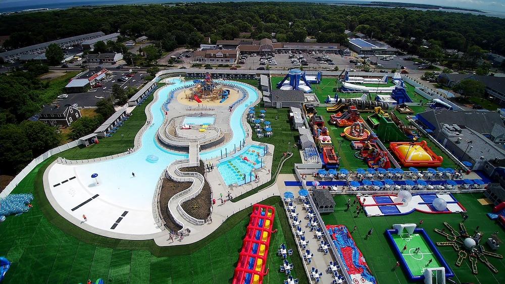 Town N Country Family Resort - photo 4