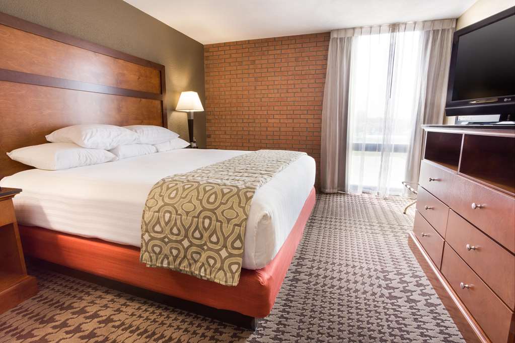 Drury Inn & Suites Jackson MO - photo 10