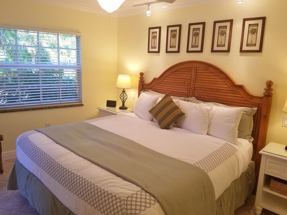 Siesta Palms By the Beach — 4-Star Luxury Hotel in Sarasota, United States