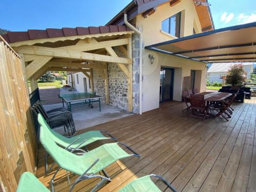 Gîte spacieux 10 pers à Vagney Sauna jeux proche Gérardmer FR 1 589 400 — hotel in Vagney