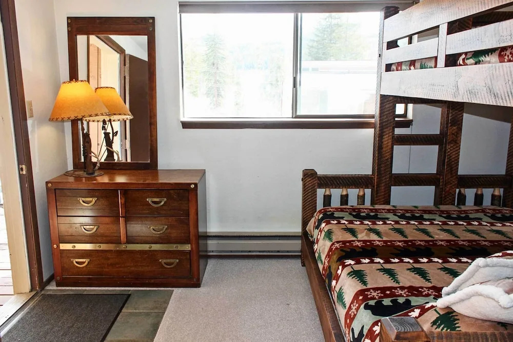 Winter Park Condo w Hot Tubs 4 Mi to Ski Resort - photo 3