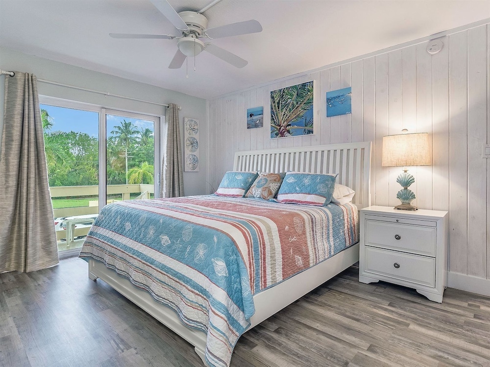 Spanish Cay by Dream Vacation Rentals — 4-Star Luxury Hotel in Sanibel, United States