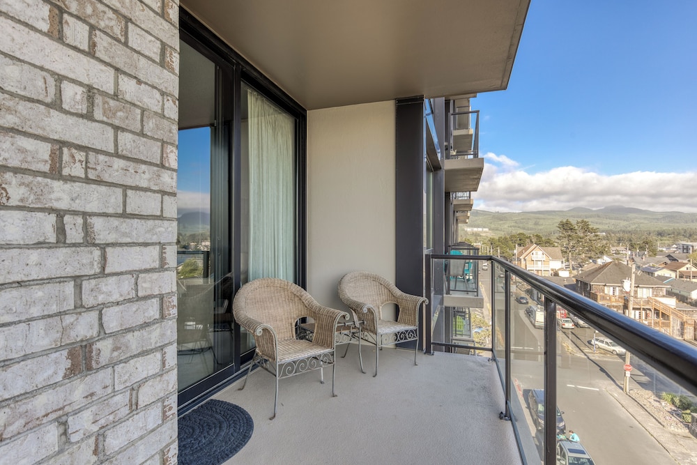 Sand & Sea Resort Condominiums - photo 806
