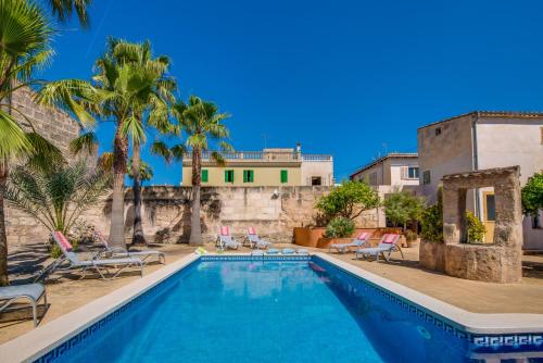 Ideal Property Mallorca Verdera — Maria De La Salut