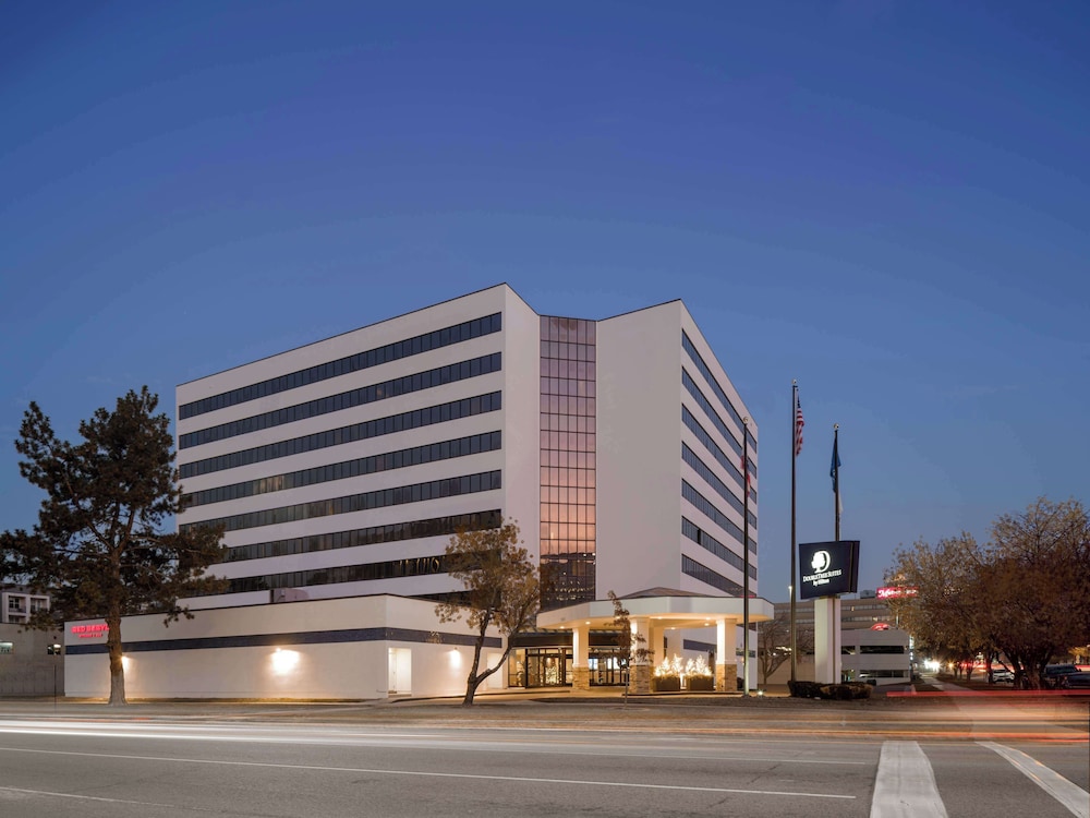Doubletree Suites by Hilton Salt Lake City - photo 60
