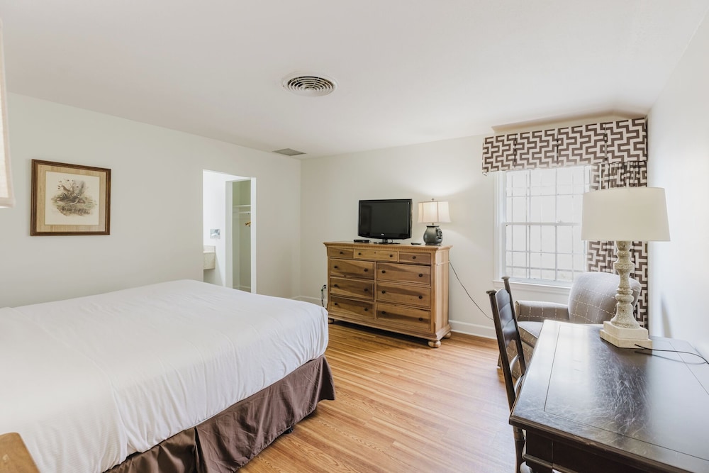 Merry Acres Inn - photo 16