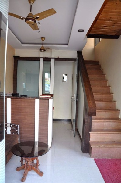 Apple Suite Mumbai