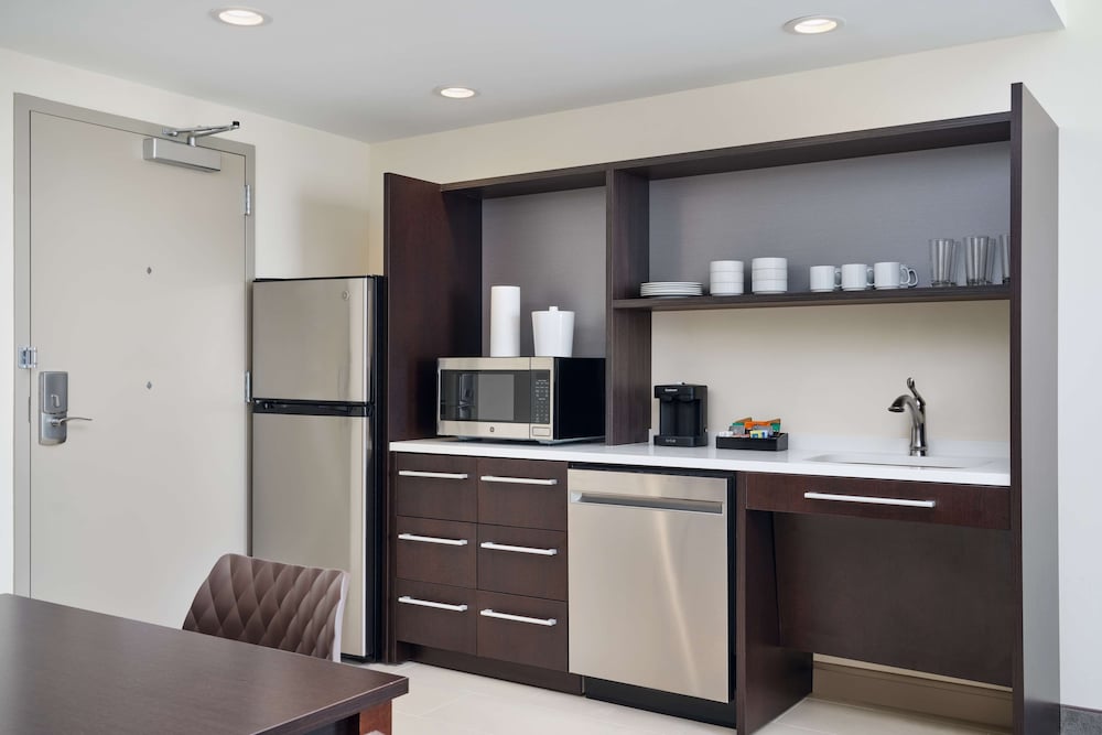 Home2 Suites by Hilton Richmond Glenside - photo 19