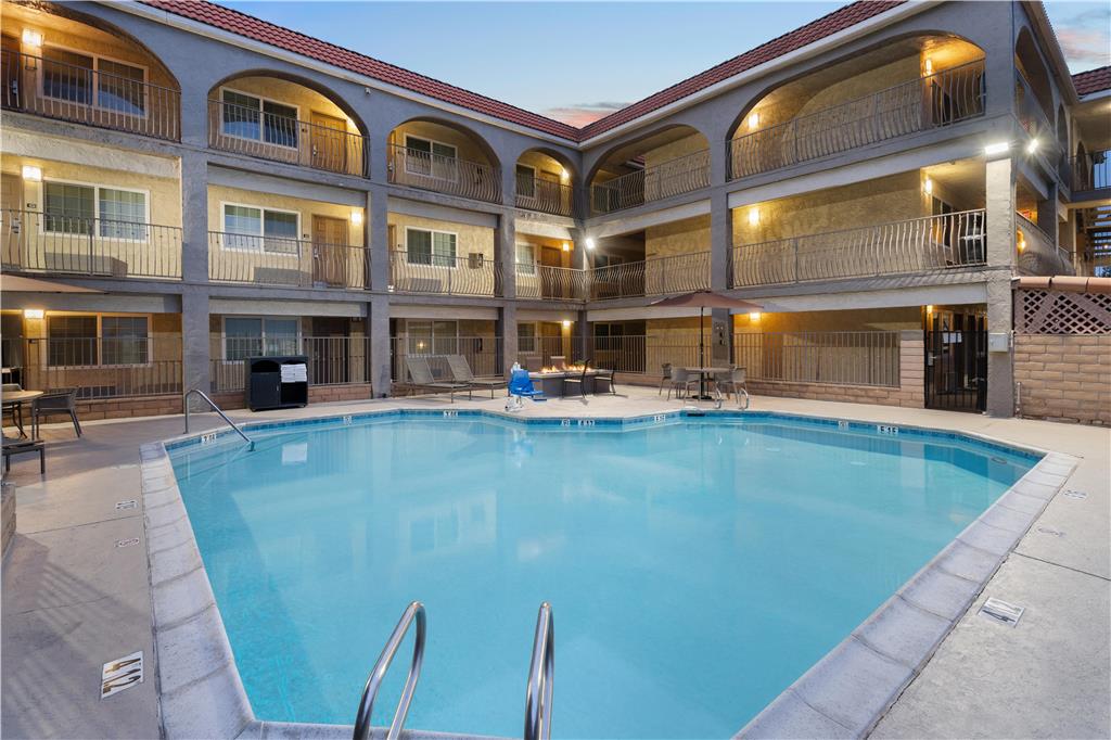 Best Western San Diego Miramar Hotel - photo 5