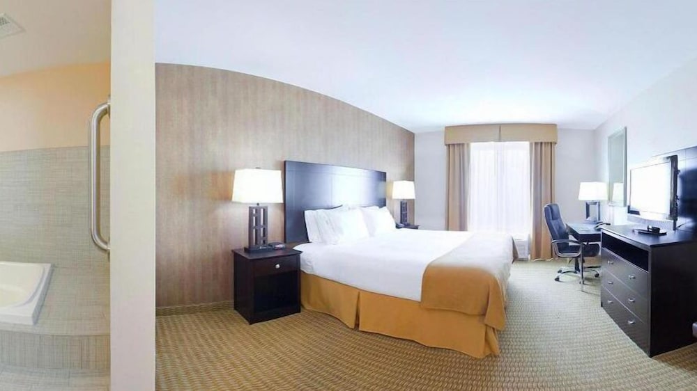 Holiday Inn Express Hotel & Suites Lebanon by IHG - photo 13