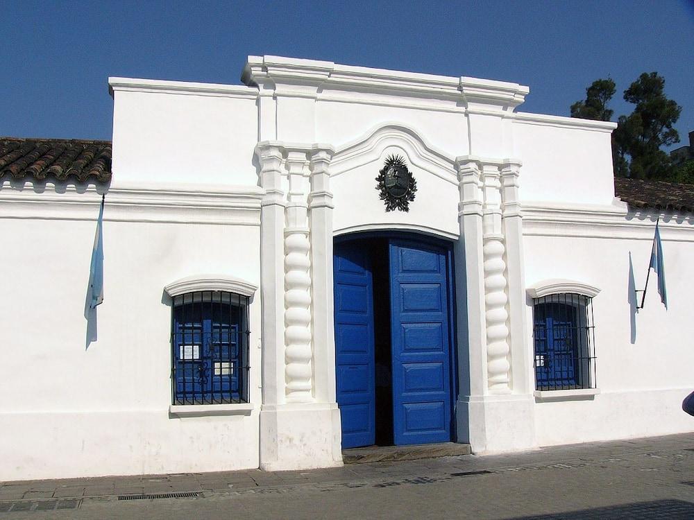 Hotel del Parque — hotel in San Miguel De Tucuman