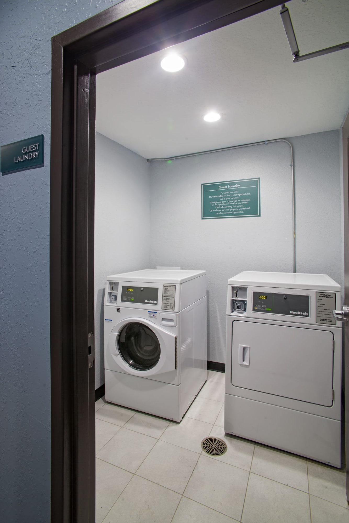 Iris Garden Inn - photo 7