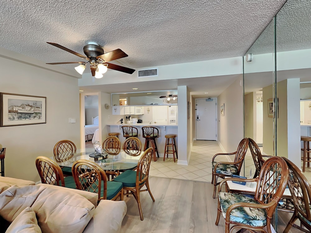 Regency Towers by Southern Vacation Rentals - photo 411