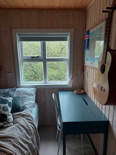 Cozy cabin hot tub beautiful nature