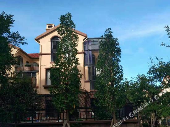 Listen to Yuxuan Hotel of AnNing in Lianran, People's Republic of China