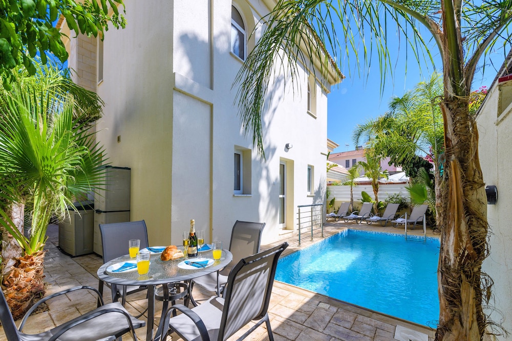 Villa Ariel