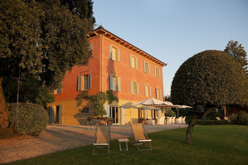 Fontelunga Hotel & Villas — hotel in Foiano Della Chiana