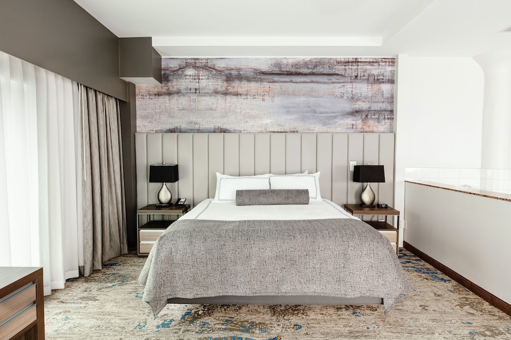 Atheneum Suite Hotel - photo 5