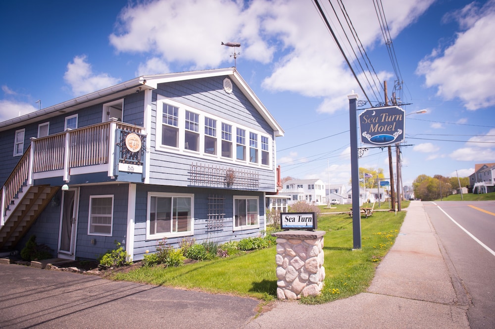 Sea Turn Motel in York Beach, United States