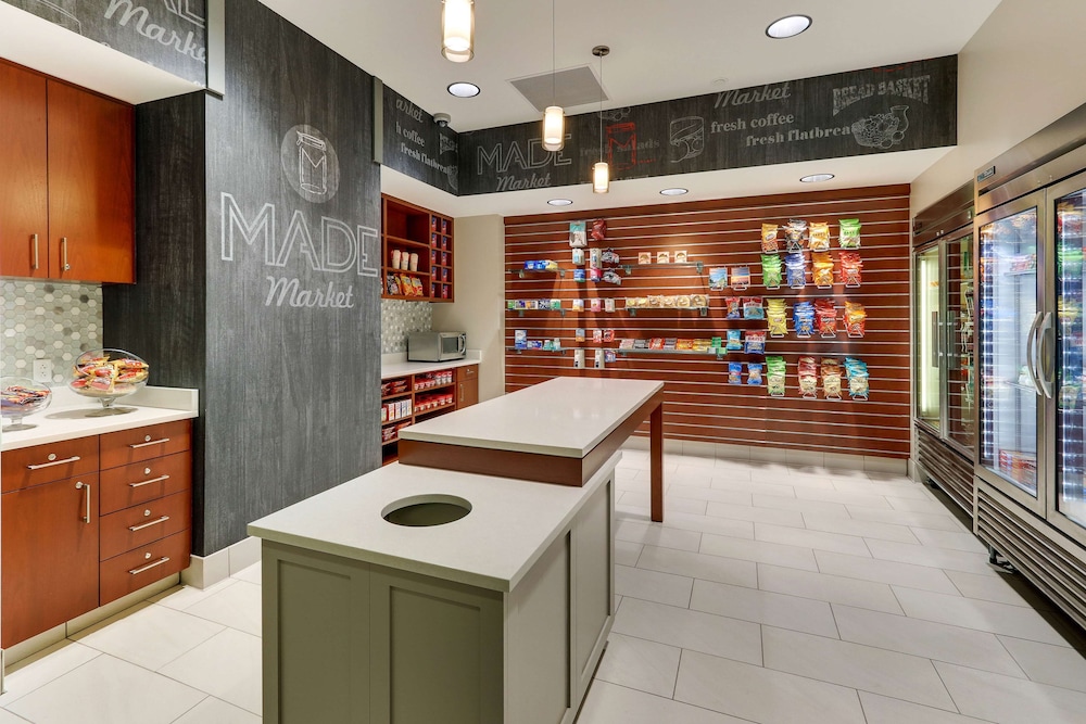 DoubleTree by Hilton St. Louis Forest Park - photo 21