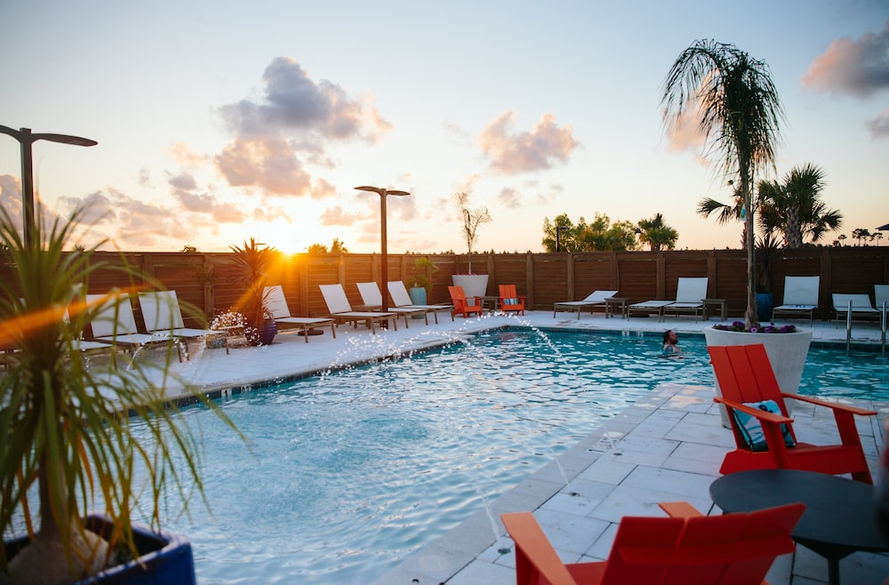 Hotel Indigo Orange Beach Gulf Shores by IHG - photo 54